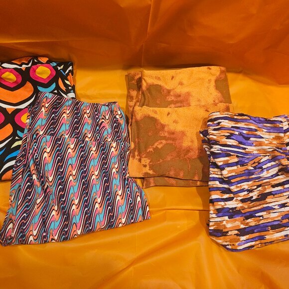 4 pairs of LuLaRoe Leggings- One Size - Picture 1 of 1
